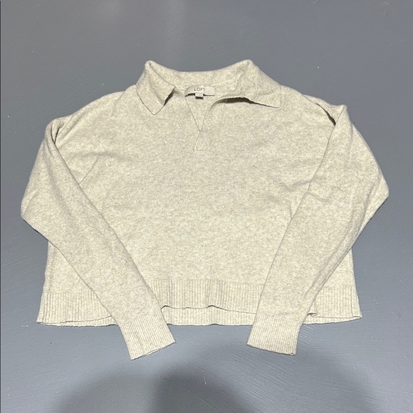 LOFT Creme Collared V Neck Light Sweater - Picture 1 of 7
